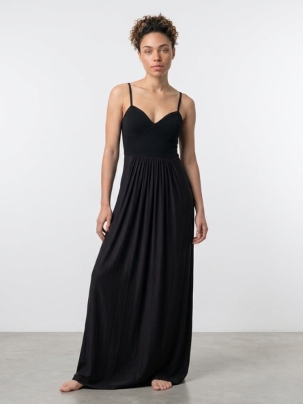 BCBGMAXAZRIA Black Maxi Dress - Size 4 - Elegant Bustier Style Evening Gown